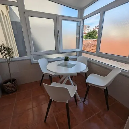 Large And Charming Apt Downtown 3bedrooms Porto