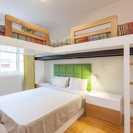Large And Charming Apt Downtown 3bedrooms * Porto